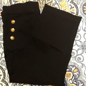 🎈SOLD🎈Black capri leggings